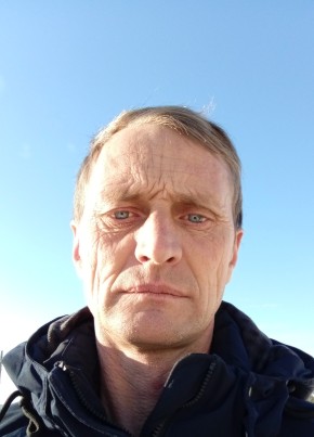 Dmitriy, 43, Russia, Chita