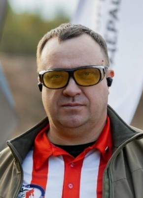 Алексей из Саратова 44 года