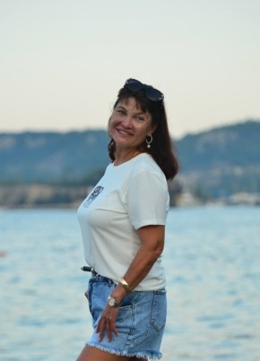 Марина из Омска 46 лет