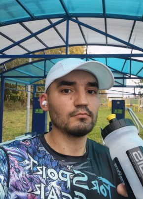 Булат из Казани 32 года