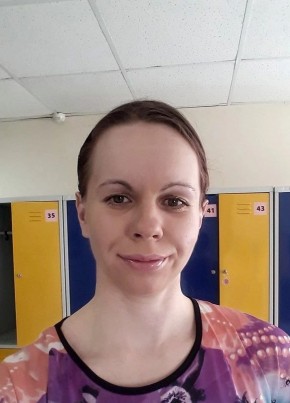 Катя, 40, Россия, Опочка