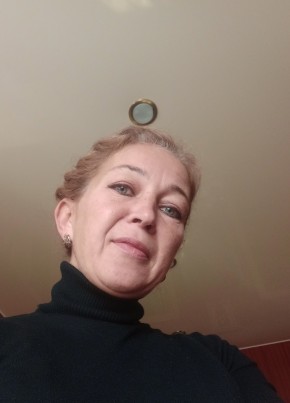 Мария, 45, Россия, Дно
