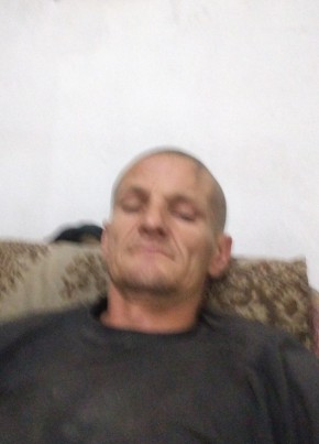 Виталий из Бийска 41 год