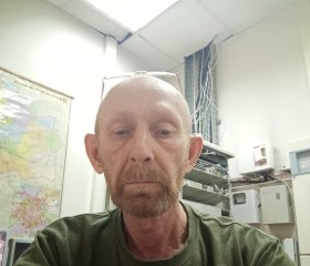 Олег, 54 года, Москва