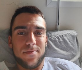 Romain, 24 года, Clermont-Ferrand