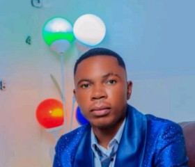 Kitoko, 26, Mbanza-Ngungu