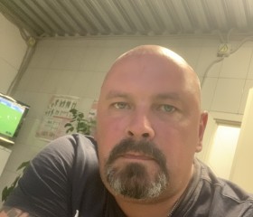 Sergey, 41, Saint Petersburg