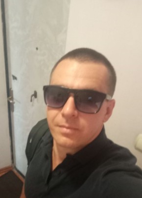 Антон, 33, Россия, Энгельс
