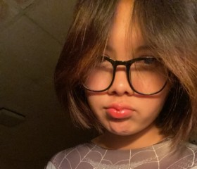Pam, 22, Samut Prakan