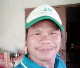 เด้ง, 48, Bangkok