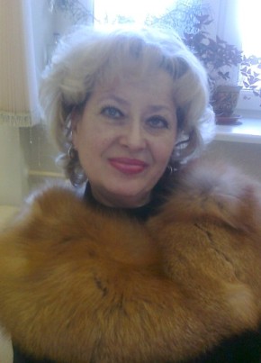Есения, 60, Россия, Москва