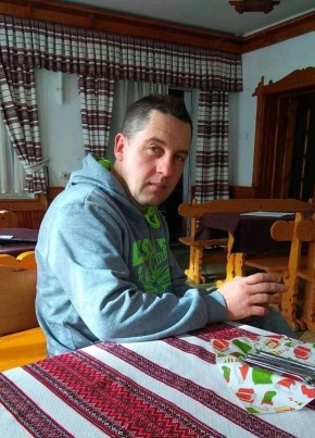 Павло Кушпрак, 42, Україна, Львів