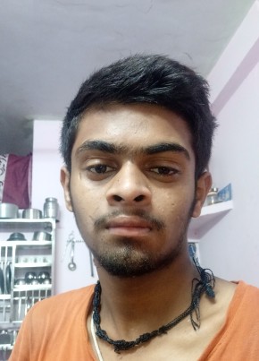 Mayank nawathe, 18, India, Bhopal