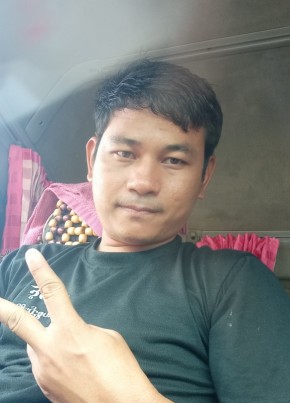 Aung Ko Htwe, 35, Myanmar (Burma), Rangoon