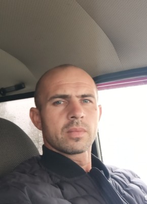 Yuriy, 38, Russia, Egorevsk