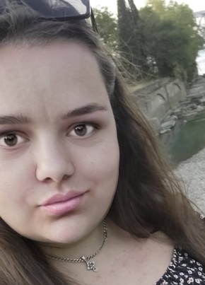 Валентина из Сочи 32 года