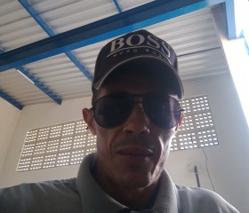 Romeu, 38, Ponta Grossa