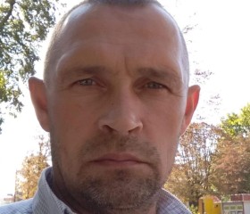 Василий, 48 лет, Київ