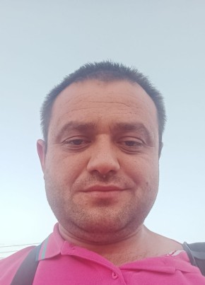 Олег, 36, Россия, Путянино