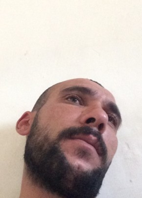 hakan yıldız, 33, Türkiye Cumhuriyeti, Kars