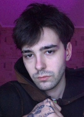 Денис из Химки 23 года