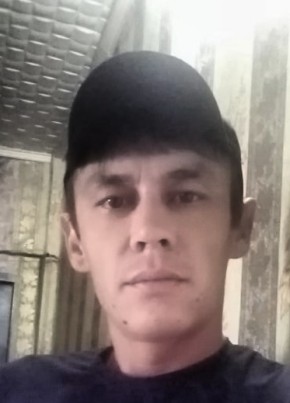 Александр, 35, Россия, Новотроицк