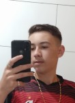 Pablo, 18  , Curitiba