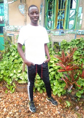 Gnb flash boy, 23, République du Burundi, Bujumbura
