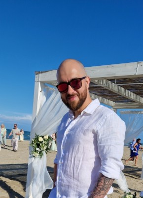 Aleks из Málaga 34 года