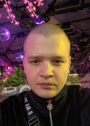 Максим, 31, Россия, Калининград