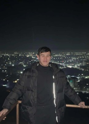 Жека из Череповеца 21 год