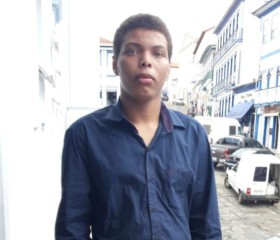 Daniel pinheiro, 22 года, Araçuaí
