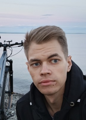 Михаил из Ульяновска 23 года