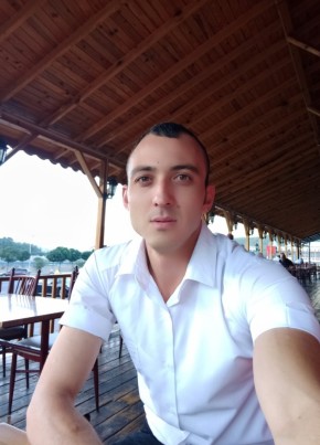 Turgay Tesbili, 30, Türkiye Cumhuriyeti, Adana