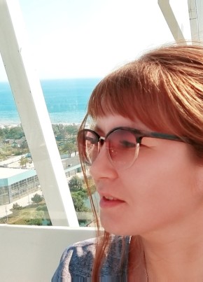 Аня, 38, Россия, Витязево