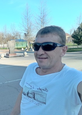 Александр, 44, Россия, Красноармейская