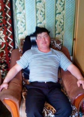 Олег, 44, Россия, Красный Кут