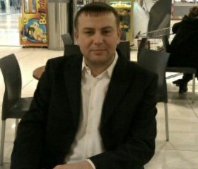 Den, 40, Moscow