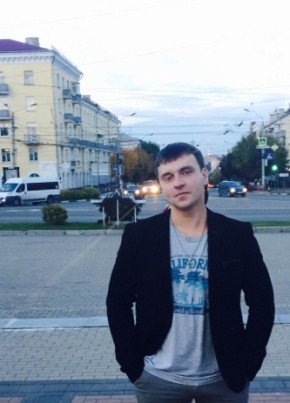 Дмитрий, 32, Россия, Брянск