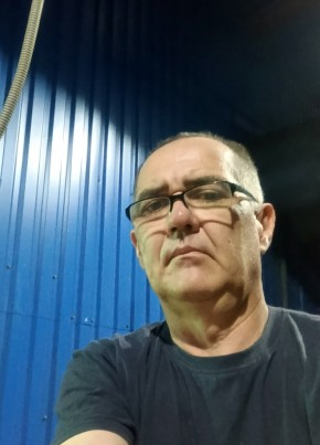Виктор из Мценска 51 год
