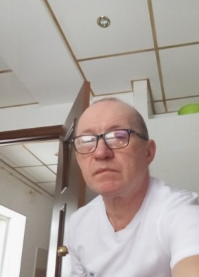 Юрий из Чусовоя 64 года