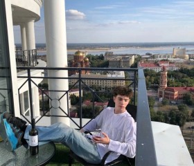 Баженов, 18 лет, Волгоград