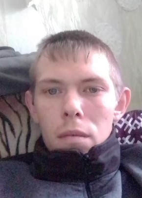 Денис Данилов, 31, Россия, Карпинск