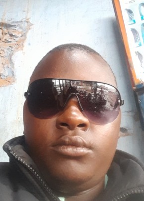 PAulo, 28, Uganda, Kampala