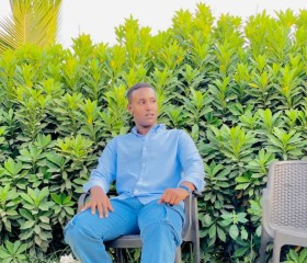 Anas cumar, 18, Mogadishu