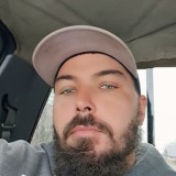 Chris, 37  , Fall River