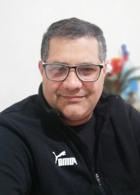 Alex, 46, Romania, Sibiu