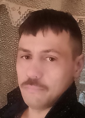 Антон, 35, Россия, Мончегорск