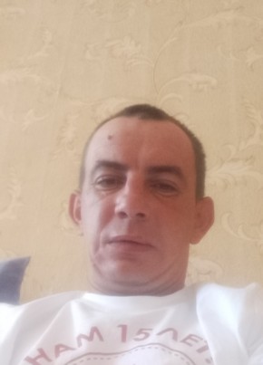 Максим, 35, Россия, Бузулук