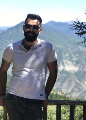 Arif emre, 27, Türkiye Cumhuriyeti, Artvin